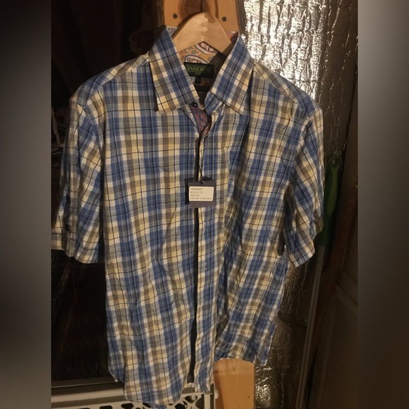 Inserch Brand New Button-Down - Picture 3 of 7